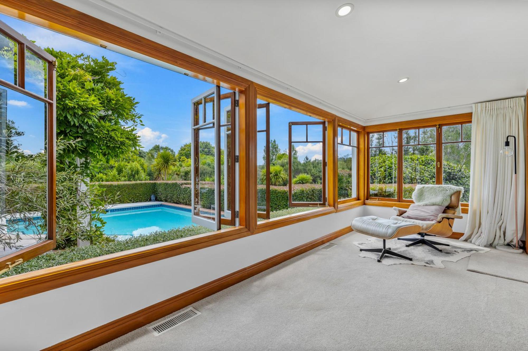 Riverview Retreat Riverhead エクステリア 写真