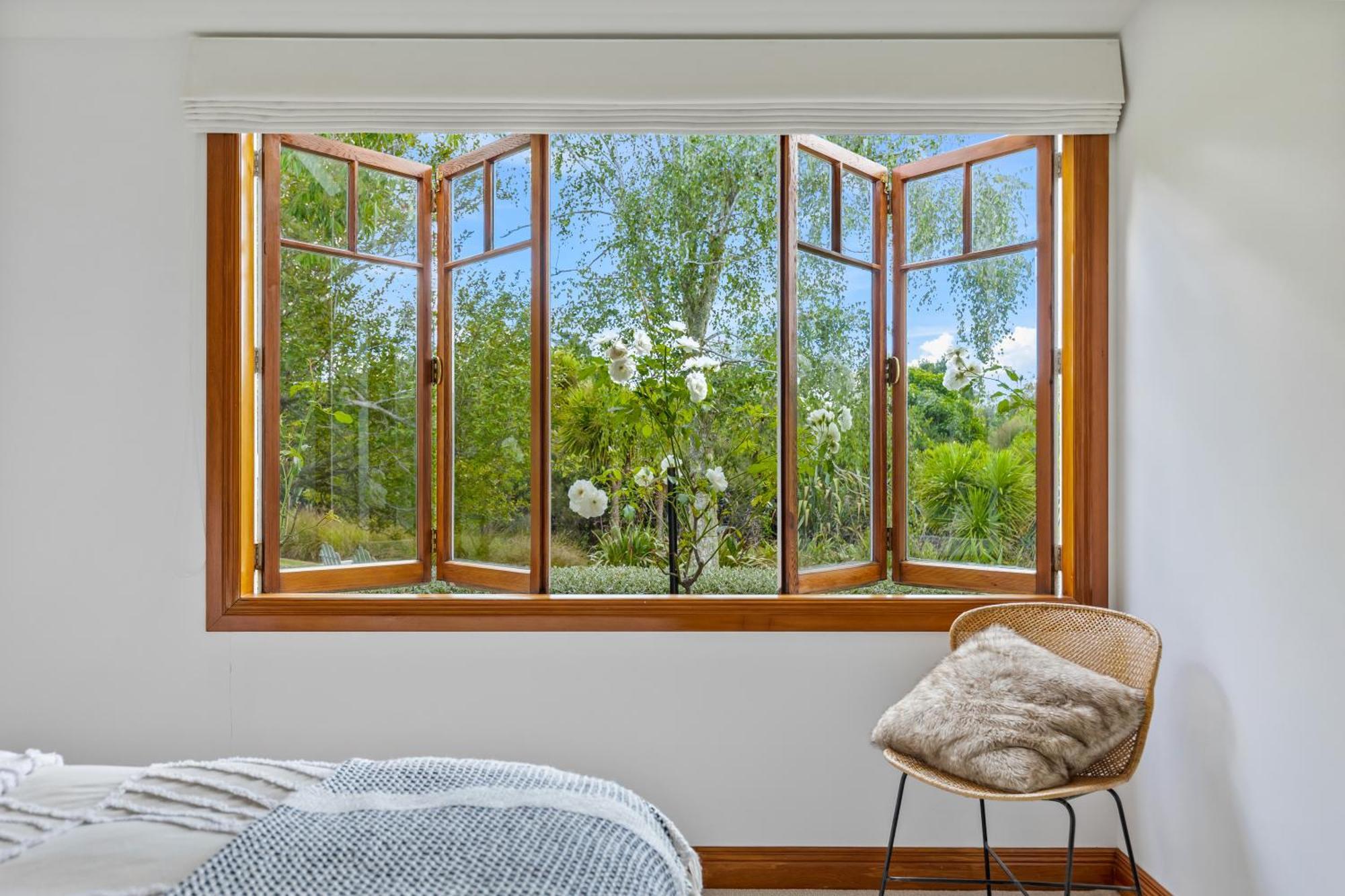 Riverview Retreat Riverhead エクステリア 写真