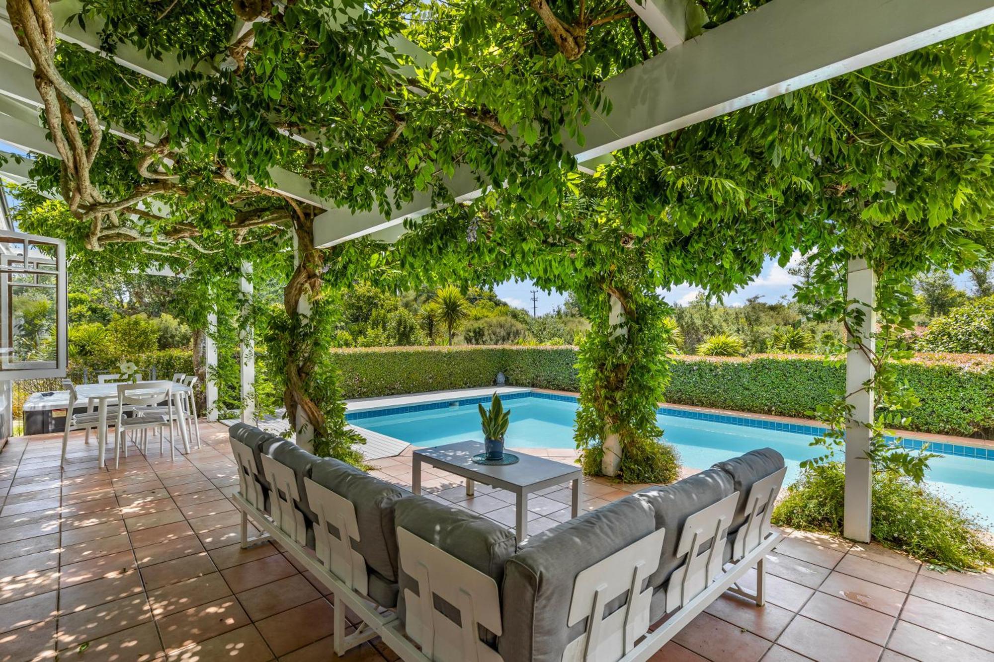 Riverview Retreat Riverhead エクステリア 写真
